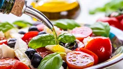 Zonnebloemolie of koolzaadolie: wat is eigenlijk beter en gezonder?