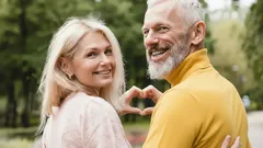 Het ideale leeftijdsverschil in relaties: psychologen geven een verrassend antwoord